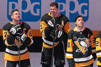 article image - Rangers Penguins Hockey
